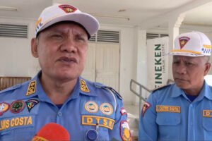 PNTL Halao formasaun tranzitu iha Akademi Polisia Comoro. Segundu Komandante Jeral rasik mak halo abertura ba aktividade formasaun tranzitu